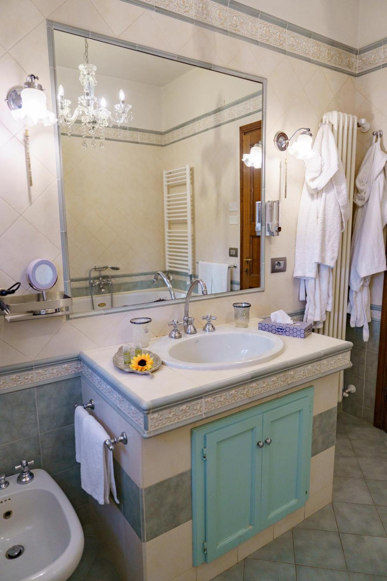 Villa Desideria فيليني فالدارنو المظهر الخارجي الصورة